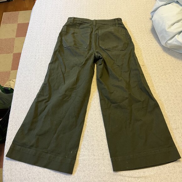 Madewell Emmett Wide-Leg Crop Pants: Button-Front Edition Dark Green - Picture 5 of 7